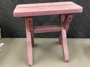 lot 133 image: Wooden Stool                      O3