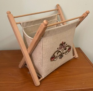 Sensational Vintage Sewing Basket