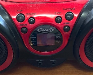 Jenson Portable Stereo Compact Disk Player
