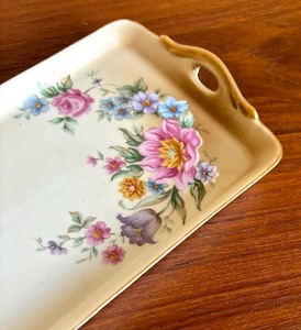 Victorian Garden Rose Bouquet Platter Exclusively for Hummelwerk Platter