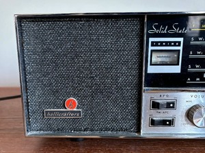 Vintage Hallicrafters Solid State Radio
