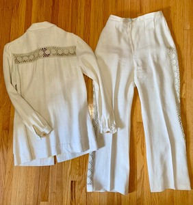 Gorgeous Vintage White Linen Two Piece Pant Suit
