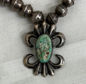 Vintage Native American Silver and Turquoise Necklace