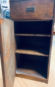 lot 116 image: Vintage Wooden Chest