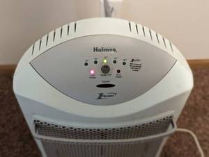 lot 149 image: Holmes Space Heater