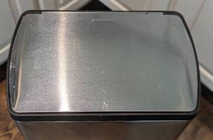 lot 151 image: Simplehuman Rectangular Trash Can