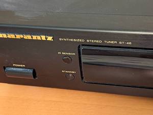 lot 135 image: Marantz ST-46 Stereo Tuner with