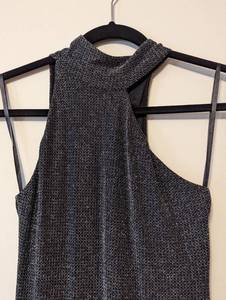 lot 78 image: Pair of BCBG Max Azria Womens Cocktail Dresses