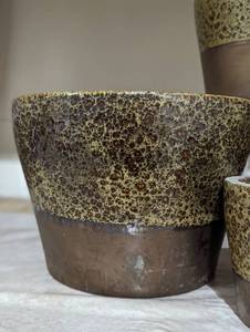 lot 62 image: Decorative Ceramic Planter Set