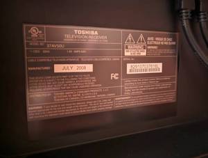 lot 99 image: Toshiba 40 TV