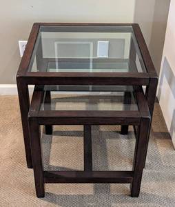 lot 15 image: Pottery Barn Glass Topped Nesting Tables