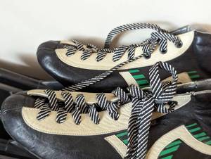 lot 155 image: Viking Adult Speed Skates