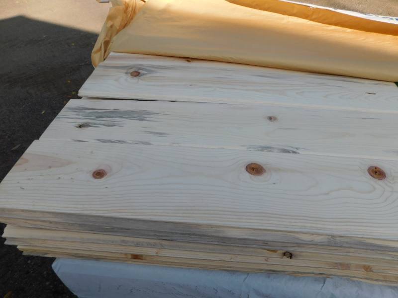 1 x 8 Ponderosa Pine #3 Tongue & Groove Reversible Edge V FaceSquare Back - 1660 Linear Feet