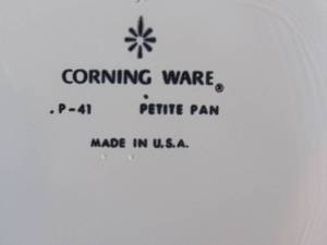 lot 73 image: Corelle Bakers Corning Collection - Multiple Sizes & Pieces