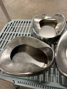 lot 30 image: Lot of 5 Vollrath Stainless Steel Hospital Bed Pans - Great Condition