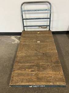 lot 49 image: Hamilton Heavy-Duty Hand Truck Transport Dolly Industrial Platform Cart - In Good Condition