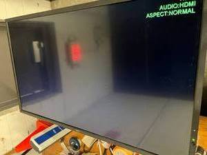 lot 96 image: WOW Super Nice NEC 42 MultiSync V423 LCD Display Flat-Screen TV Monitor - Great Working Condition