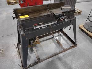 lot 3 image: Craftsman 6 Jointer, Model 113.206...