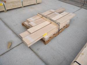 lot 48 image: 1.5x7.5 Maple Solids...