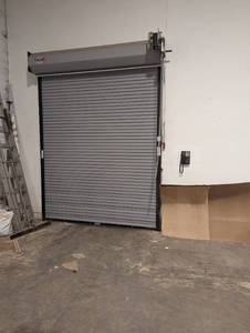 lot 10 image: CHI Model 7301 8 Rolling Steel Doo...