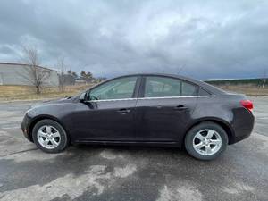 lot 10 image: 2016 Chevrolet Cruze Limited 1LT Auto - 2 OWNERS - 92,717 MILES