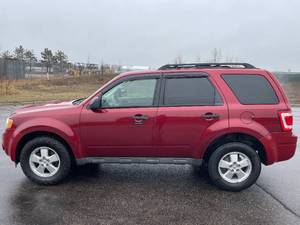 lot 16G image: 2010 Ford Escape XLT - AWD