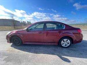 lot 14D image: 2010 Subaru Legacy 2.5I - AWD