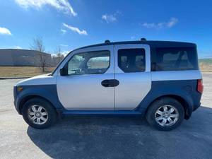 lot 18H image: 2006 Honda Element EX - AWD - 2 OWNERS