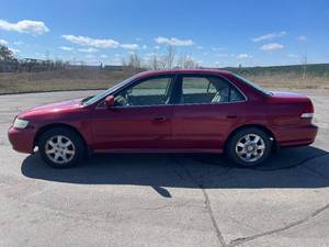 lot 18G image: 2002 Honda Accord EX - MANUAL
