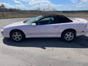 lot 3 image: 1999 Chevrolet Camaro - 74,657 MILES