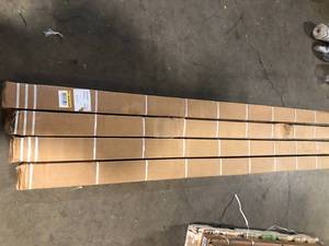 Lot of Colmet 8 ft. x 4 in. 14-Gauge Black Steel Landscape Edging (5-Pack)  Customer Returns See Pictures