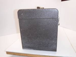 lot 14 image: Kennedy metal Tool box Style No. 220-125659  No Key 