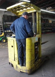 24 Volt Mitsubishi Fork Lift Z100