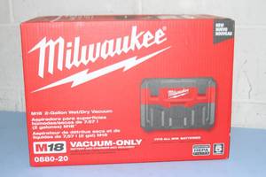 Milwaukee M18 Shop Vac 2-Gallon Wet  Dry Portable Vacuum - Model 0880-20 - NEW in Box