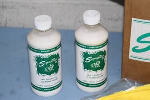 NEW - Lot of 2 16oz Bottles of Signature Polish Stainless Steel Cleaning  Cleaner Polish & Micro-Fiber Towel