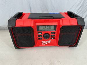 Milwaukee M18 18-Volt Lithium-Ion Cordless Jobsite Radio -- SEE NOTE
