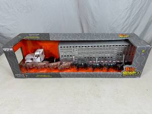 New Freightliner Semi Truck with Cattle Trailer and Cattle Toy