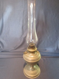 lot 23 image: B&H Kerosene Lamp