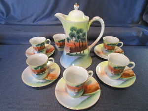 lot 40 image: Chocolate  Tea Set