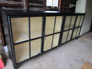 lot 251 image: Metal Console  Display Cabinet