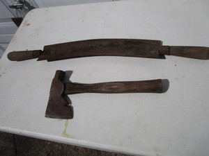 lot 264 image: Gambles Artisan Shingle Hammer, Draw Knife