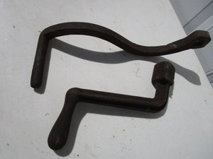 lot 272 image: Antique Cranks For Implements