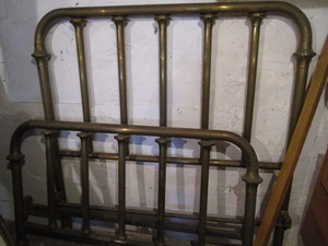 lot 336 image: Brass Tube Bed