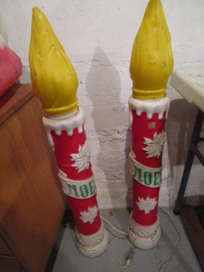lot 341 image: Blow Mold Candles