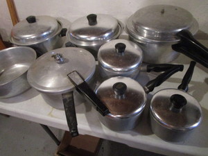 lot 367 image: Pressure Cookers, Wearever Aluminum