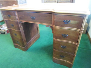 lot 61 image: Student  Home Office Desk