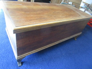 lot 68 image: Cedar Chest