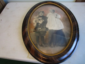 lot 103 image: Antique Portrait