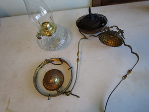 lot 106 image: Kerosene Pulldown Ceiling Lamp