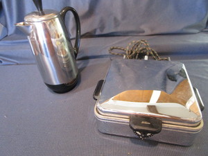 lot 146 image: Faberware Coffee, Sunbeam Waffle Iron